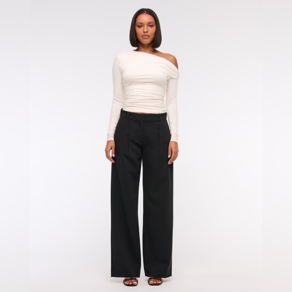 Abercrombie & Fitch Low Wide-Leg Trouser